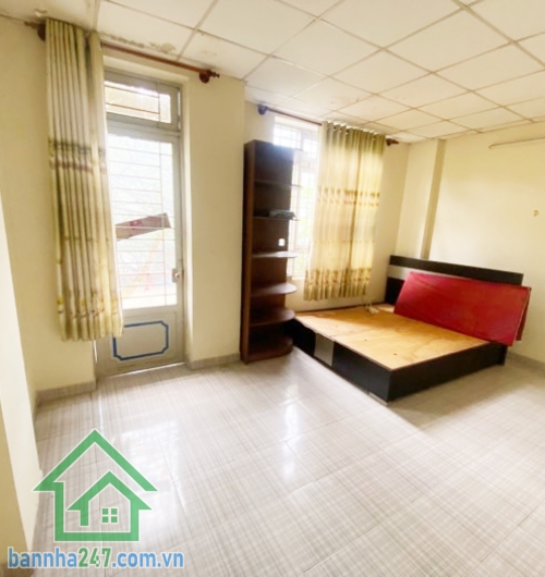 CHỈ 5,3 TỶ - NHÀ ĐẸP – ĐƯỜNG 8M XE HƠI TRÁNH – SÁT AEON TÂN PHÚ – 5.4 x 12m – KHÔNG LỘ GIỚI (Đường Số 6) DT: 5.4 x 12m – Công nhận: 62.3m² – sổ vuông A4, không lộ giới. 