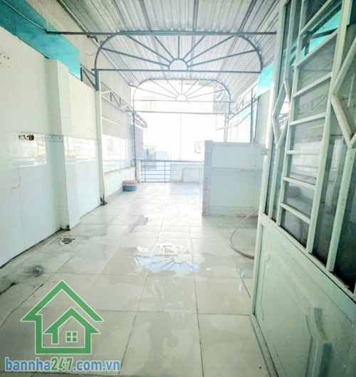 CHỈ 4,35 TỶ - NHÀ ĐẸP GẦN NGÃ 5 QUANG TRUNG – HẺM 3,5M – 4 TẦNG - DTSD 110m² - Ở NGAY - 3PN, 2WC Cần bán căn nhà nhỏ xinh, vị trí cực kỳ tiện ở trung tâm Gò Vấp