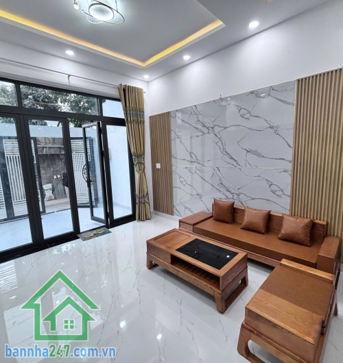 CHỈ 4,5 TỶ – ĐƯỜNG NHỰA 6M – XE HƠI TẬN CỬA – TÂN XUÂN 1A HÓC MÔN - 3PN - 3WC Cách Lê Thị Hà & Quang Trung chỉ 300m Di chuyển thuận tiện vào trung tâm