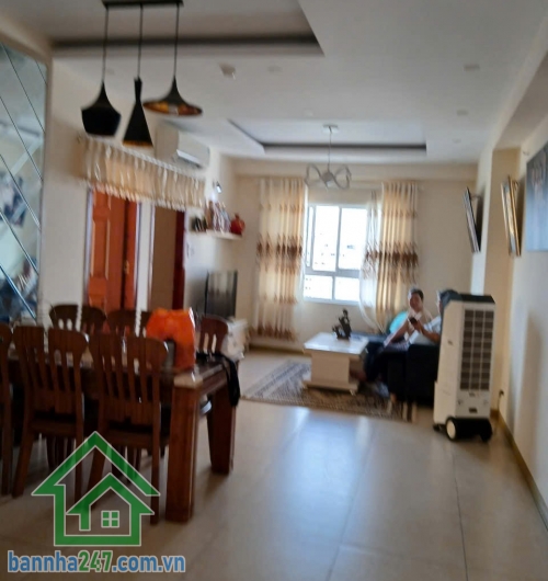CHỈ 4,7 TỶ – CĂN HỘ IDICO DIỆN TÍCH LỚN – 103M² – 3PN 2WC – FULL NỘI THẤT CAO CẤP  Chung cư Idico – căn hộ rộng hiếm có dành cho gia đình cần không gian sống thoải mái, tiện nghi và hiện đại