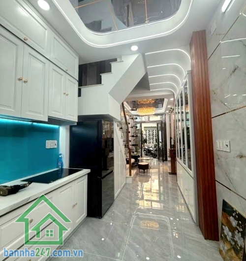 CHỈ 5,2 TỶ – SIÊU PHẨM NHÀ XÂY MỚI 100% – TRUNG TÂM TÂN PHÚ – NGAY TÔ HIỆU – 3 TẦNG – 32M² – 3PN - 2WC – SỔ HỒNG RIÊNG. Kết cấu: 1 trệt, 2 lầu đúc có sân thượng. 