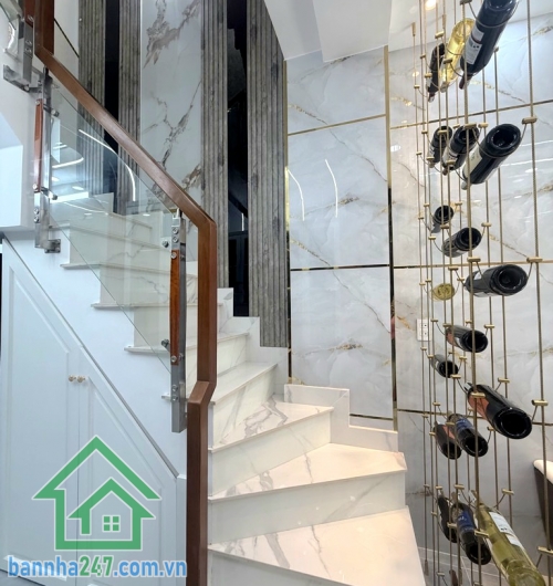 CHỈ 5,2 TỶ – SIÊU PHẨM NHÀ XÂY MỚI 100% – TRUNG TÂM TÂN PHÚ – NGAY TÔ HIỆU – 3 TẦNG – 32M² – 3PN - 2WC – SỔ HỒNG RIÊNG. Kết cấu: 1 trệt, 2 lầu đúc có sân thượng. 