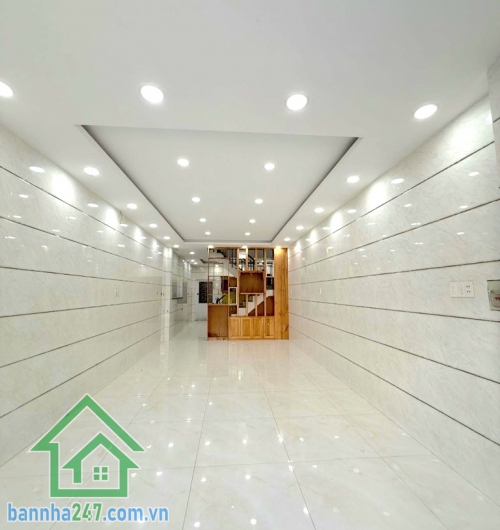 CHỈ 4,85 TỶ – MTKD RỘNG ĐƯỜNG 10 XE TẢI TRÁNH – 2 TẦNG ĐẸP – NGAY GÒ XOÀI – LÊ VĂN QUỚI  DT: 54m² – sổ đẹp, hoàn công đầy đủ  Kết cấu: 1 trệt 1 lầu – 2PN – 3WC