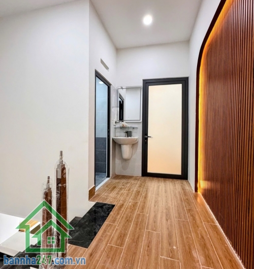 CHỈ NHỈNH 4 TỶ – NHÀ 2 TẦNG – HẺM NHỰA 5M – NGAY LÊ VĂN QUỚI – NGÃ TƯ BỐN XÃ