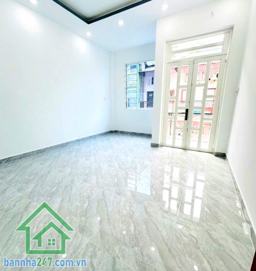 CHỈ 5,97 TỶ - LÊ VĂN QUỚI - HẺM XE HƠI 6M - GIÁP TÂN PHÚ - 4PN - 3WC. Nhà 3 tầng kiên cố, 52m² (vuông vức), thiết kế hiện đại, 4PN - 3WC, chỉ việc xách vali vào ở. 