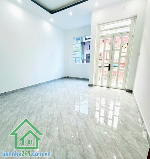 CHỈ 5,97 TỶ - LÊ VĂN QUỚI - HẺM XE HƠI 6M - GIÁP TÂN PHÚ - 4PN - 3WC. Nhà 3 tầng kiên cố, 52m² (vuông vức), thiết kế hiện đại, 4PN - 3WC, chỉ việc xách vali vào ở. 