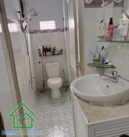 NHỈNH 5 TỶ – MẶT TIỀN KINH DOANH – GẦN GÒ XOÀI – GIÁP TÂN PHÚ – 64M² 3PN – 2WC.