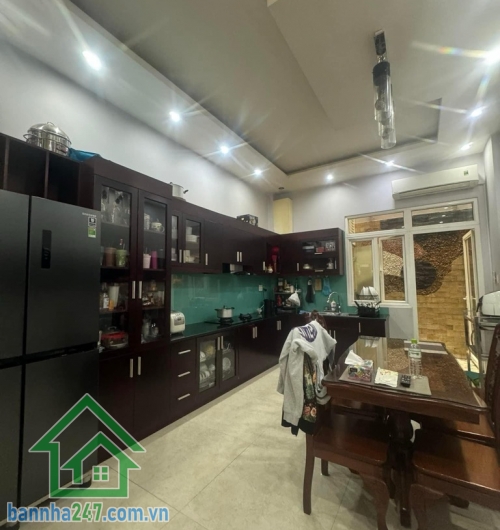 NHÀ ĐẸP 4 TẦNG – KHU VIP VƯỜN LÀI – HẺM XE TẢI – CHỈ NHỈNH 11 TỶ.  Trung tâm Vườn Lài, Tân Phú – Gần UBND Quận – Giáp Tân Bình. Hẻm xe tải thông tứ hướng