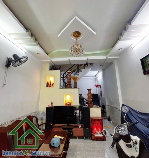 CHỈ NHỈNH 5 TỶ – NHÀ 3 TẦNG KIÊN CỐ – SÁT MẶT TIỀN LÊ VĂN QUỚI – GIÁP TÂN PHÚ – 40M² - 4PN – 3WC.