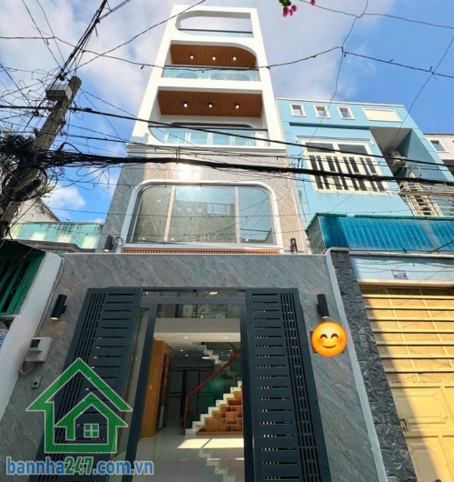 NHÀ ĐẸP 5 TẦNG – HẺM XE HƠI VIP – HƯƠNG LỘ 2 – NGAY 4 XÃ – NHỈNH 6 TỶ Diện tích: 4 x 13.5m – công nhận đủ, vuông vức. Kết cấu BTCT 5 tầng mới tinh.