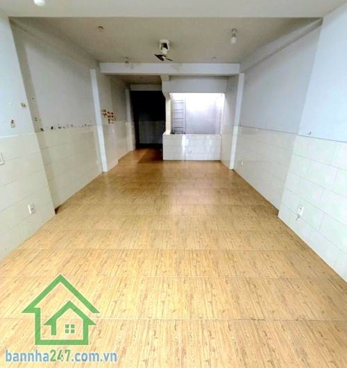 CHỈ 8,7 TỶ – TRUNG TÂM TÂN PHÚ – GẦN NHÀ THỜ TÂN HƯƠNG - HẺM Ô TÔ NGỦ TRONG NHÀ – GẦN MẶT TIỀN – 76M² - 3PN – 3WC Diện tích: 76m² – Sổ vuông A4 - Kết cấu: 3 tầng.
