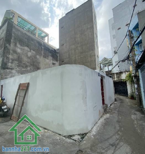 CHỈ 4.28 TỶ – ĐẤT TRỐNG LÊ TRỌNG TẤN – HẺM XE HƠI 5M – CHÍNH CHỦ BÁN GẤP Diện tích: 7.13m x 7.6m (54.5m²) – ngang đẹp, vuông vức. Đất trống tiện xây mới.