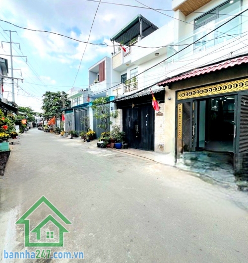 CHỈ 6,2 TỶ - NHÀ MỚI – HẺM NHỰA XE TẢI THÔNG MÃ LÒ – 70M² – 3PN – 3WC 