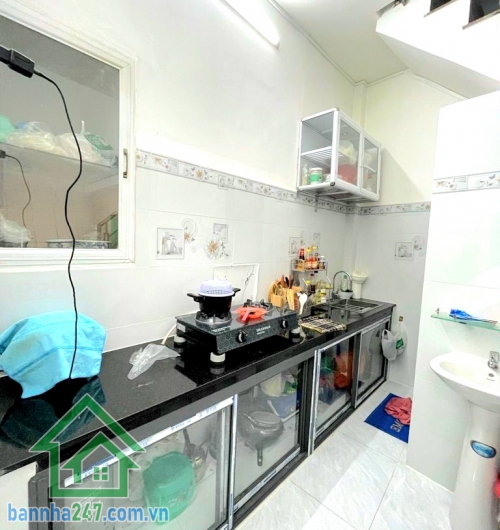 CHỈ 4,15 TỶ – TRUNG TÂM Q3 – HUỲNH TỊNH CỦA – SỔ NỞ HẬU - DTSD : 44M² - 2PN - 2WC Vị trí: Huỳnh Tịnh Của – Quận 3Khu trung tâm, tiện ích xung quanh đầy đủ