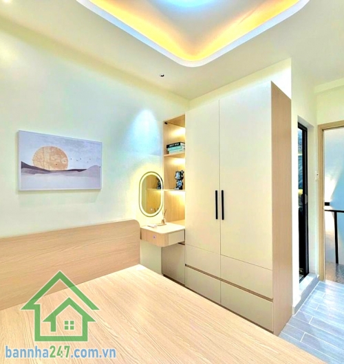 CHỈ 4,79 TỶ – SÁT MẶT TIỀN PHAN ĐÌNH PHÙNG – PHÚ NHUẬN – 3 TẦNG - 2PN – 3WC – phòng khách – bếp Nhà đẹp trung tâm – full nội thất – vị trí kết nối cực đỉnh!  Mob 0933144037 