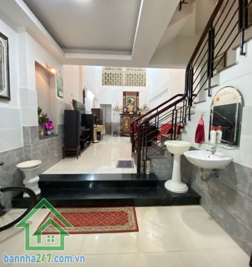 CHỈ 9,7 TỶ – HẺM XE TẢI – KẾ TÂN SƠN NHÌ – AEON TÂN PHÚ – NHÀ 5 TẦNG BTCT CỰC ĐẸP - DT: (4 x 18)M - 4 PN - 6 WC