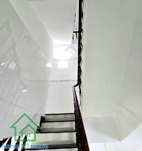 CHỈ 6,6 TỶ – HXH NGỦ TRONG NHÀ – NGAY KHU TÊN LỬA – NHÀ MỚI 3 TẦNG - 4PN - 3WC