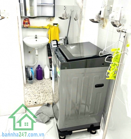 CHỈ 3,1 TỶ TL – NHÀ TÂN BÌNH GIÁ TỐT – DT: 22M² - 3 TẦNG – FULL NỘI THẤT – Ở NGAY Âu Cơ – gần Bệnh viện Tân Phú – Đại học Văn Hiến. Giáp Tân Phú – kết nối nhanh Quận 10, Quận 11, Quận 5