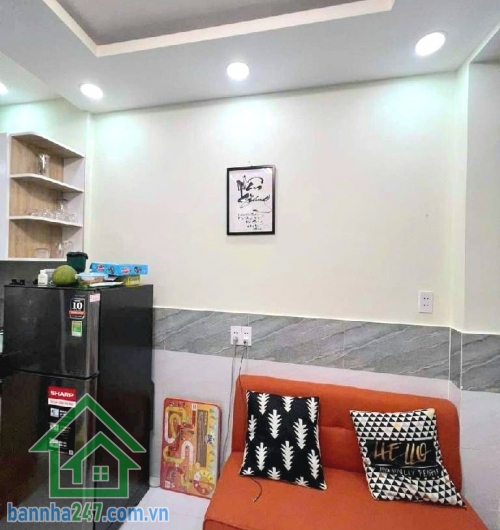 CHỈ 2,85 TỶ – NHÀ 2 TẦNG – Ô TÔ ĐỖ SÁT NHÀ – GẦN NHÀ THỜ TÂN HƯƠNG  Vị trí đẹp trung tâm Tân Phú Gần chợ Tân Hương – Nhà thờ Tân Hương – AEON Mall Tân Phú