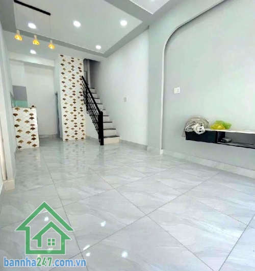 CHỈ 3,88 TỶ - SIÊU PHẨM - DT: 26M² - 2 TẦNG - HẺM XE HƠI 5M - NGUYỄN SƠN - THOẠI NGỌC HẦU 