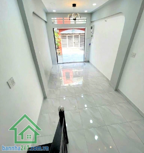 CHỈ 3,88 TỶ - SIÊU PHẨM - DT: 26M² - 2 TẦNG - HẺM XE HƠI 5M - NGUYỄN SƠN - THOẠI NGỌC HẦU 