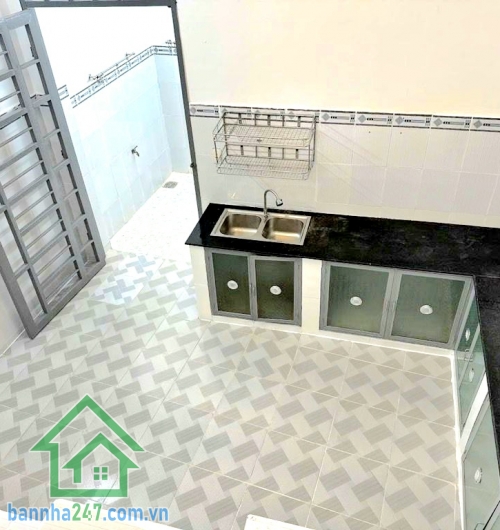 CHỈ 8,1 TỶ NHÀ MỚI Ở NGAY – CHỢ VẢI PHÚ THỌ HÒA – HẺM 5M Ô TÔ NGỦ TRONG NHÀ  Căn nhà “ngang lớn – nở hậu – vị trí trung tâm” cực hiếm, vừa ở sướng vừa giữ tiền - Mob 0933144037