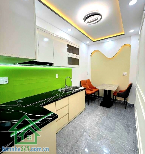 CHỈ 5,95 TỶ – MẶT TIỀN LŨY BÁN BÍCH – TÂN PHÚ – 3 TẦNG - 2 PN - 2 WC   Căn nhà mặt tiền kinh doanh – giá tốt hiếm có trên trục đường sầm uất!   Mob 0933144037