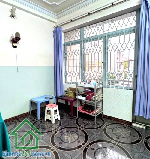GIÁ 9,6 TỶ – MTKD NGUYỄN VĂN SĂNG – 4 TẦNG BTCT – KINH DOANH ĐỈNH - 4PN – 3WC  Vị trí đẹp – nhà chắc chắn – khai thác đa ngành nghề! Diện tích sử dụng: ~180m²
