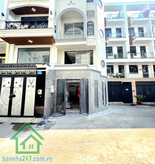 CHỈ 11.8 TỶ (TL) – CĂN GÓC 2 MẶT THOÁNG – 5 TẦNG CÓ THANG MÁY - 4PN – 5WC – FULL NỘI THẤT  Siêu phẩm hiếm khu giáp Bình Thạnh – Phú Nhuận – ở sang, đầu tư giữ tiền Mob 0933144037