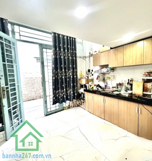 CHỈ 2,85 TỶ HXH THÔNG – NHÀ ĐẸP FULL NỘI THẤT – HXH HOÀNG XUÂN NHỊ – TRUNG TÂM TÂN PHÚ - GẦN NHÀ THỜ GIÁO XỨ PHÚ HÒA - 2PN - 2WC Gần Nhà Thờ Phú Hòa – sát THPT Trương Vĩnh Ký – gần Big C Trường Chinh - DT: 16M² (4 x 4) – 3 TẦNG – 2PN – 2WC