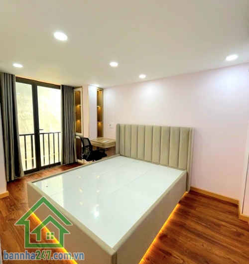 CHỈ 4,99 TỶ – TRUNG TÂM QUẬN 1 – NGUYỄN CƯ TRINH – 5 TẦNG FULL NỘI THẤT - 2PN – 3WC Căn nhà “hiếm có khó tìm” ngay lõi Quận 1 – vào ở ngay, full tiện nghi! 