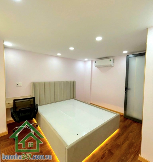 CHỈ 4,99 TỶ – TRUNG TÂM QUẬN 1 – NGUYỄN CƯ TRINH – 5 TẦNG FULL NỘI THẤT - 2PN – 3WC Căn nhà “hiếm có khó tìm” ngay lõi Quận 1 – vào ở ngay, full tiện nghi! 