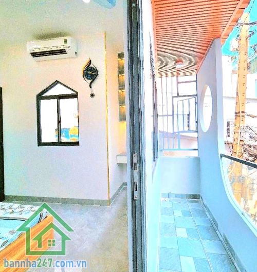 CHỈ 3,9 TỶ - NHÀ MỚI ĐẸP - HẺM XE HƠI ĐỖ CỬA - DT: 22M² (4,1 x 5)2 TẦNG - 2 MẶT TIỀN TRƯỚC SAU THOÁNG MÁT 