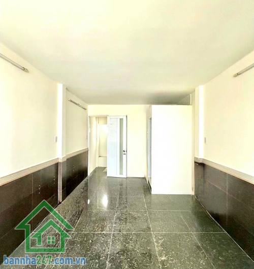 CHỈ 4,35 TỶ – TRUNG TÂM Q.10 – 4 TẦNG – 3PN 4WC – NỞ HẬU Căn nhà hiếm khu lõi Quận 10 – vị trí vàng – giá cực tốt! Diện tích: 21m² (3.2 × 7m) – nở hậu nhẹ  Mob 0933144037