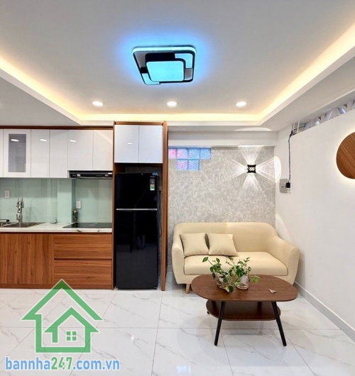 CHỈ 5,2 TỶ – LÔ GÓC PHỐ ẨM THỰC PHAN XÍCH LONG – PHÚ NHUẬN -FULL NỘI THẤT – 2 TẦNG – 3PN – SỔ A4 HOÀN CÔNG Vị trí siêu đỉnh: Ngay phố ẩm thực Phan Xích Long