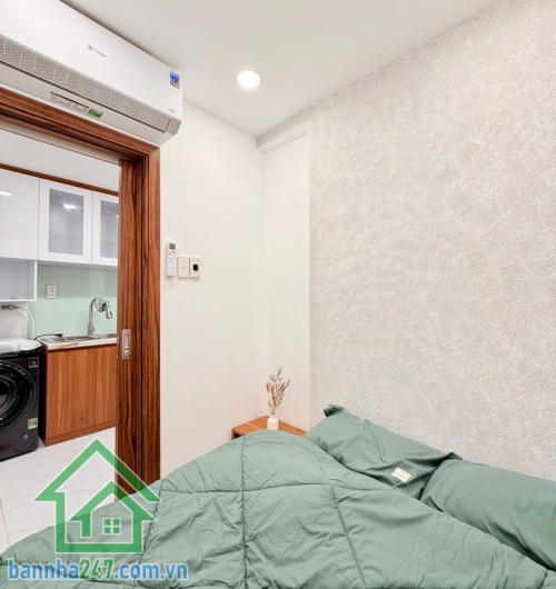CHỈ 5,2 TỶ – LÔ GÓC PHỐ ẨM THỰC PHAN XÍCH LONG – PHÚ NHUẬN -FULL NỘI THẤT – 2 TẦNG – 3PN – SỔ A4 HOÀN CÔNG Vị trí siêu đỉnh: Ngay phố ẩm thực Phan Xích Long