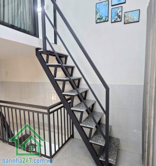 CHỈ 2,29 TỶ – SỞ HỮU NGAY NHÀ PHỐ 3 TẦNG TRUNG TÂM TÂN PHÚ – HẺM XE HƠI THÔNG  Ngay Âu Cơ – Huỳnh Văn Chính, sát Bệnh Viện Tân Phú, trường Đại Học Văn Hiến, Giáp Tân Bình – Quận 11 – vị trí cực thuận tiện di chuyển