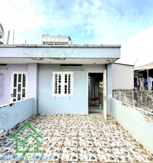 CHỈ 5,99 TỶ – HẺM NHỰA 7M – NGAY HƯƠNG LỘ 2 – GIÁP TÂN PHÚ – 4 TẦNG KIÊN CỐ - 4 PN - 3 WC