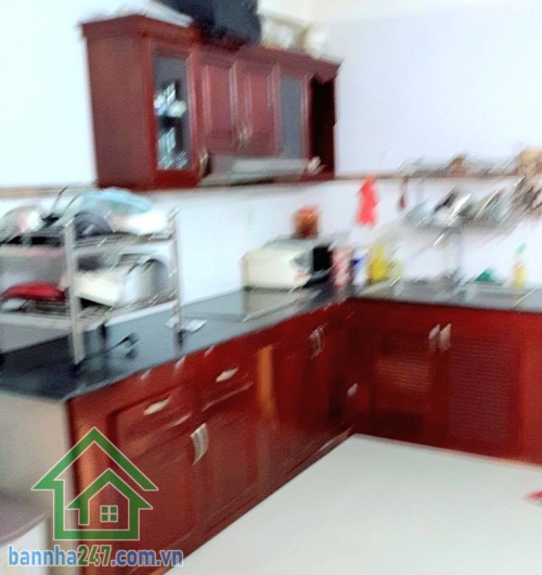 CHỈ 5,2 TỶ - HXH GẦN CHỢ TÂN TRỤ - NGUYỄN SỸ SÁCH - DT: 42M² - 2 PN, 3 WC - TRỆT+ LẦU BTCT  - NHÀ MỚI Ở NGAY   Căn nhà gọn gàng, vị trí thuận tiện, phù hợp gia đình nhỏ hoặc mua giữ tài sản khu Tân Bình. Gần chợ Tân Trụ, tiện sinh hoạt hằng ngày Hẻm xe hơ