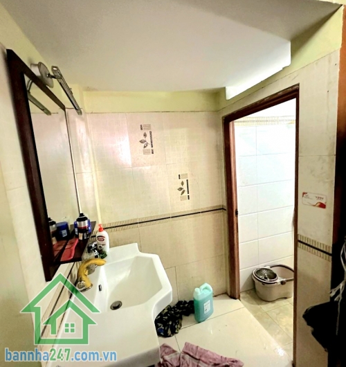 CHỈ 16,9 TỶ - MTKD TÂN PHÚ – ĐƯỜNG NHỰA 20M – DÒNG TIỀN 45TR/TH – CỰC HIẾM • Mặt tiền đường nhựa 20m, có lề rộng trước nhà• Trục kinh doanh sầm uất, giáp Tân Bình