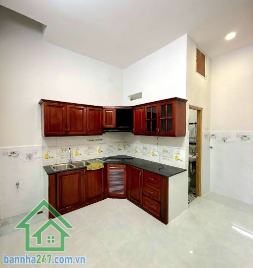 CHỈ 4,95 TỶ – NHÀ MỚI TINH 3 TẦNG – HẺM XE HƠI THÔNG – SÁT CHỢ BÌNH LONG – GIÁP TÂN PHÚ - DT: 43M² 3PN - 3WC Khu Bình Long – giáp Tân Phú, tiện ích xung quanh đầy đủ
