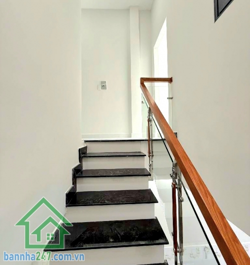 CHỈ 4,75 TỶ – HIẾM – NHÀ MỚI 2 TẦNG - DT: 48M² – HẺM Ô TÔ ĐỖ CỬA – NGAY AEON MALL TÂN PHÚ - 2PN - 2WC Khu AEON Mall Tân Phú – vị trí cực đẹp, tiện ích ngập tràn