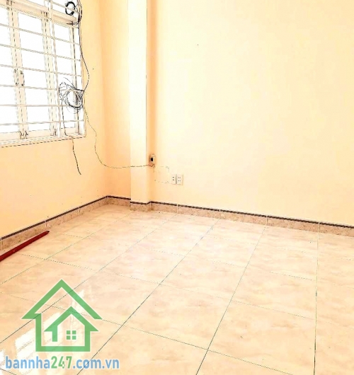 CHỈ 5,5 TỶ – TÂN PHÚ – HXH THÔNG - DT: 39M² - 2 TẦNG – 2PN – ĐANG CHO THUÊ 8TR/THÁNG - 2PN - 2WC Khu Hòa Bình – Tô Hiệu – Tân Phú Khu dân cư ổn định, tiện di chuyển các trục đường lớn - Diện tích: 4,2m x 9m – sổ vuông vức 