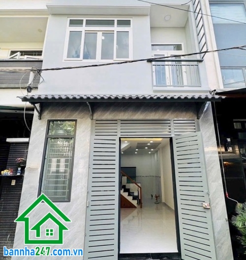 CHỈ 6.05 TỶ - SIÊU PHẨM NHÀ MỚI – HẺM XE HƠI 6M – TRUNG TÂM TÂN PHÚ – Ở NGAY Căn nhà quá lý tưởng cho gia đình nhỏ: 1 trệt 1 lầu – 2PN – 2WC- Nhà mới, sạch sẽ, chỉ xách va ly vào ở. 